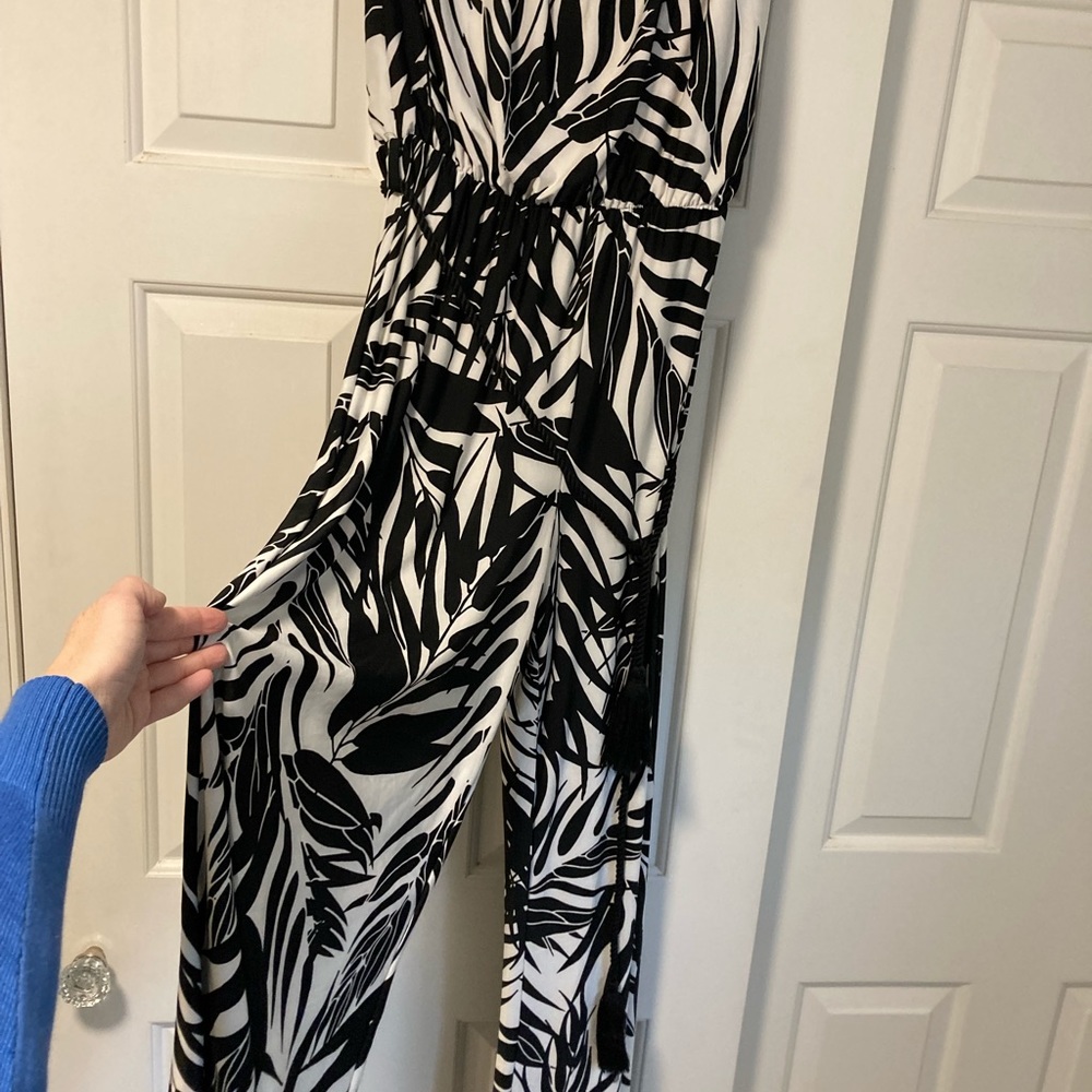 Black and white strapless romper/jumpsuit